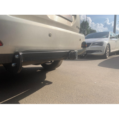 Фаркоп Лидер Плюс на LEXUS RX 2003–2009  Арт. L101-F 