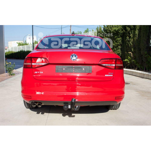 Фаркоп ARAGON на VOLKSWAGEN Jetta 2015– Арт. E6705CV