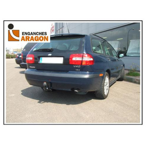 Фаркоп ARAGON на VOLVO V40 1996–2012  Арт. E6804AA 